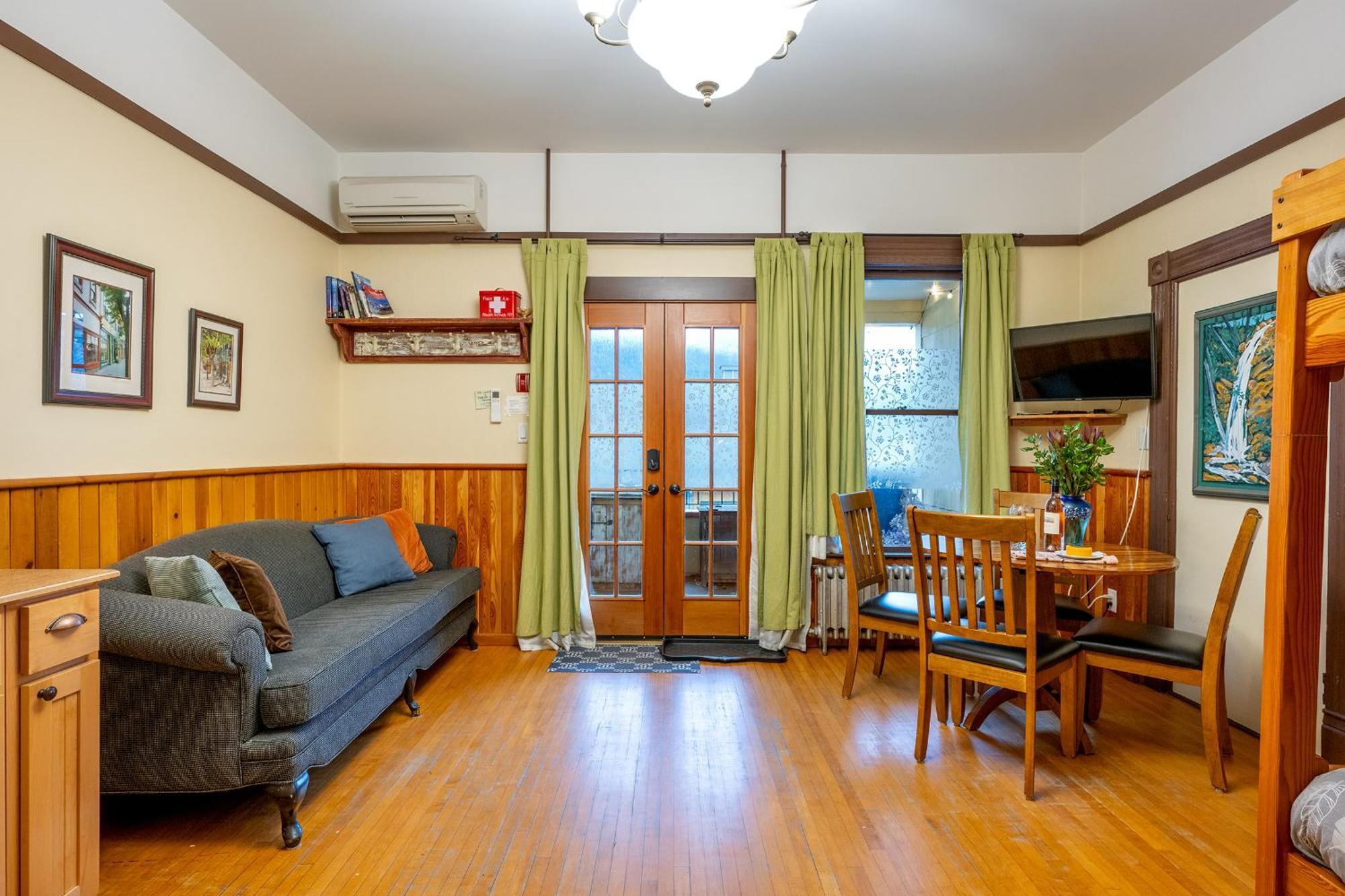 Victoria Falls House Inn เนลสัน ภายนอก รูปภาพ